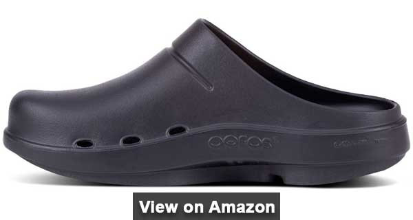 oofos nursing shoes reviews